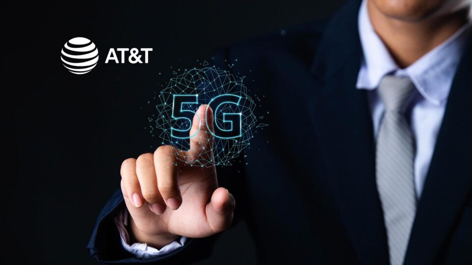 AT&T Brings 5G Experiences to Chicago Blackhawks and Chicago Bulls Fans at the United Center