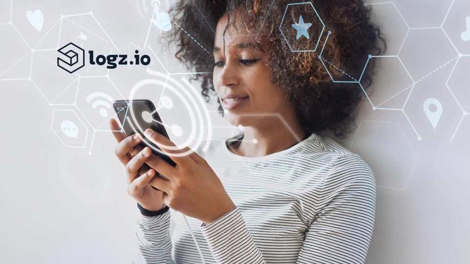 Logz.io Achieves the AWS Small and Medium Business Competency