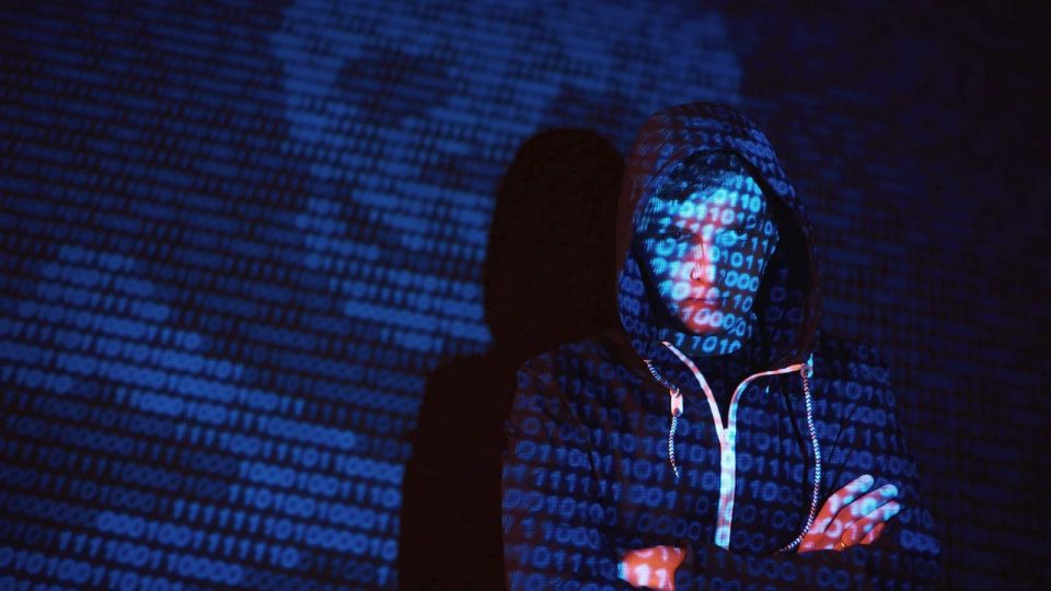 Versa and 10T Solutions Deliver Native Multicarrier Cellular Connectivity for SD-WAN